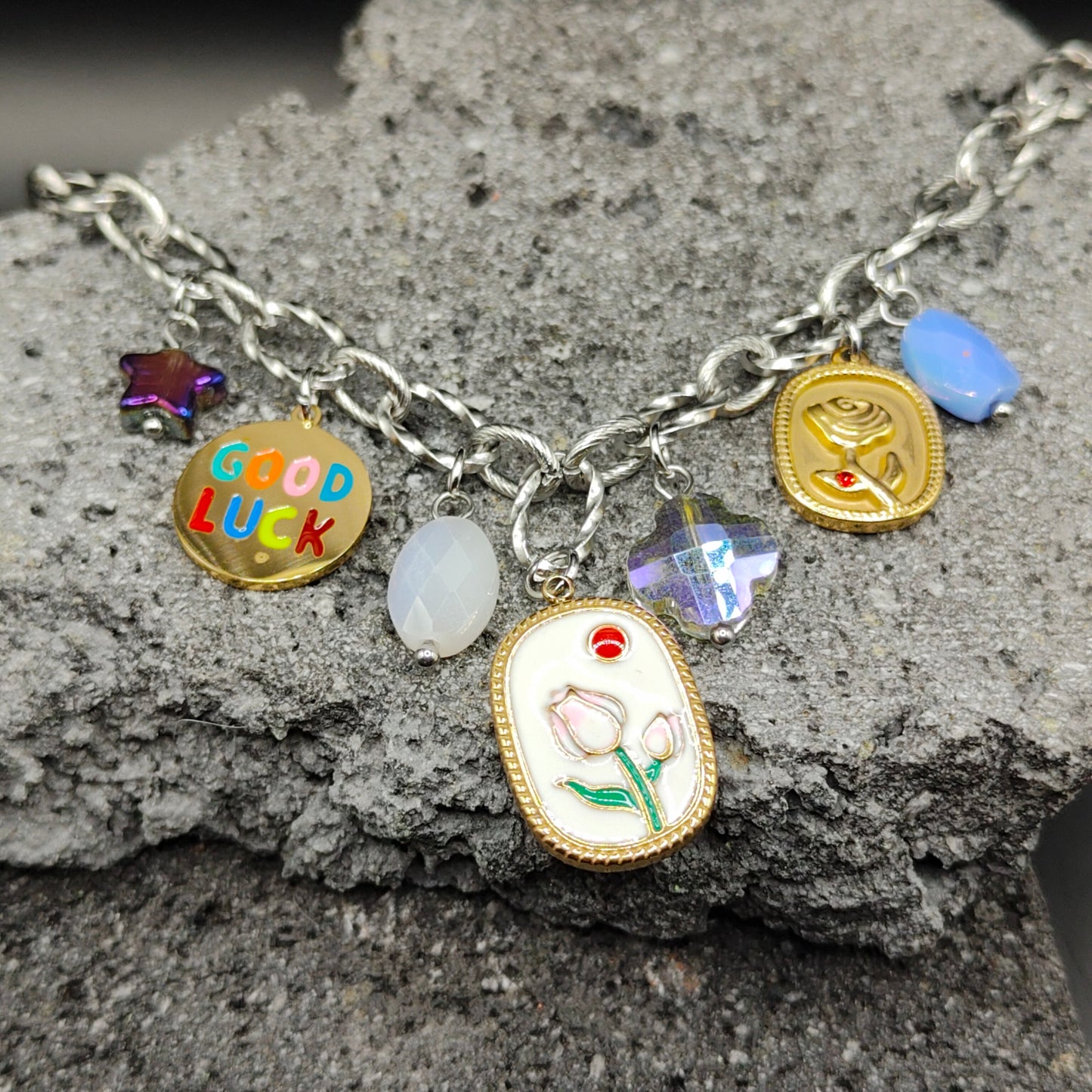 Pulsera de Acero Inoxidable 304, Color Plateado, Dorado, Estilo Elegante, Tendencia, Dijes con Diseño Floral, Buena Suerte, Piedra Artificial, Unisexo