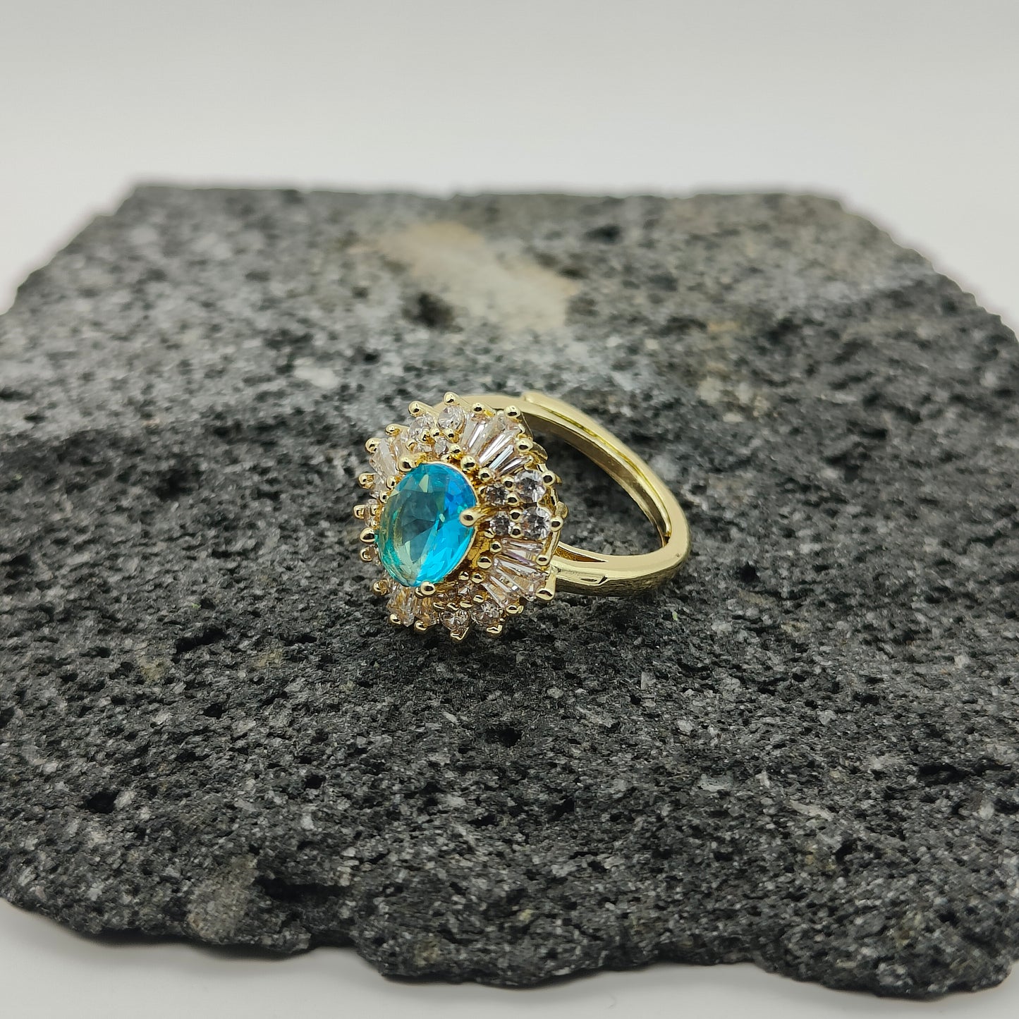 Anillo de Acero Inoxidable 304, Estilo Elegante, Circón, Tendencia, Boutique, Geométrico, Apertura Ajustable, Unisexo, Moda