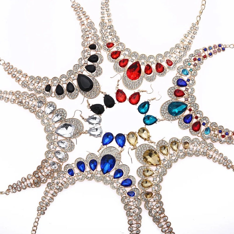 Juego de Joyería, Moda, Joyería de Fantasía, Conjunto, Estilo Elegante, Forma de Gota, Colgante, Aleación, Unisexo, Piedras Preciosas, Pendientes