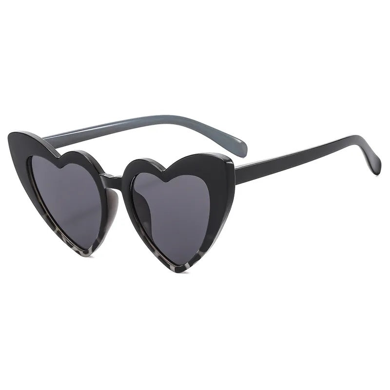 Sunglasses for Women Casual Style Heart Shape Boutique Glasses Unisex Fashion Full Frame Solid Color