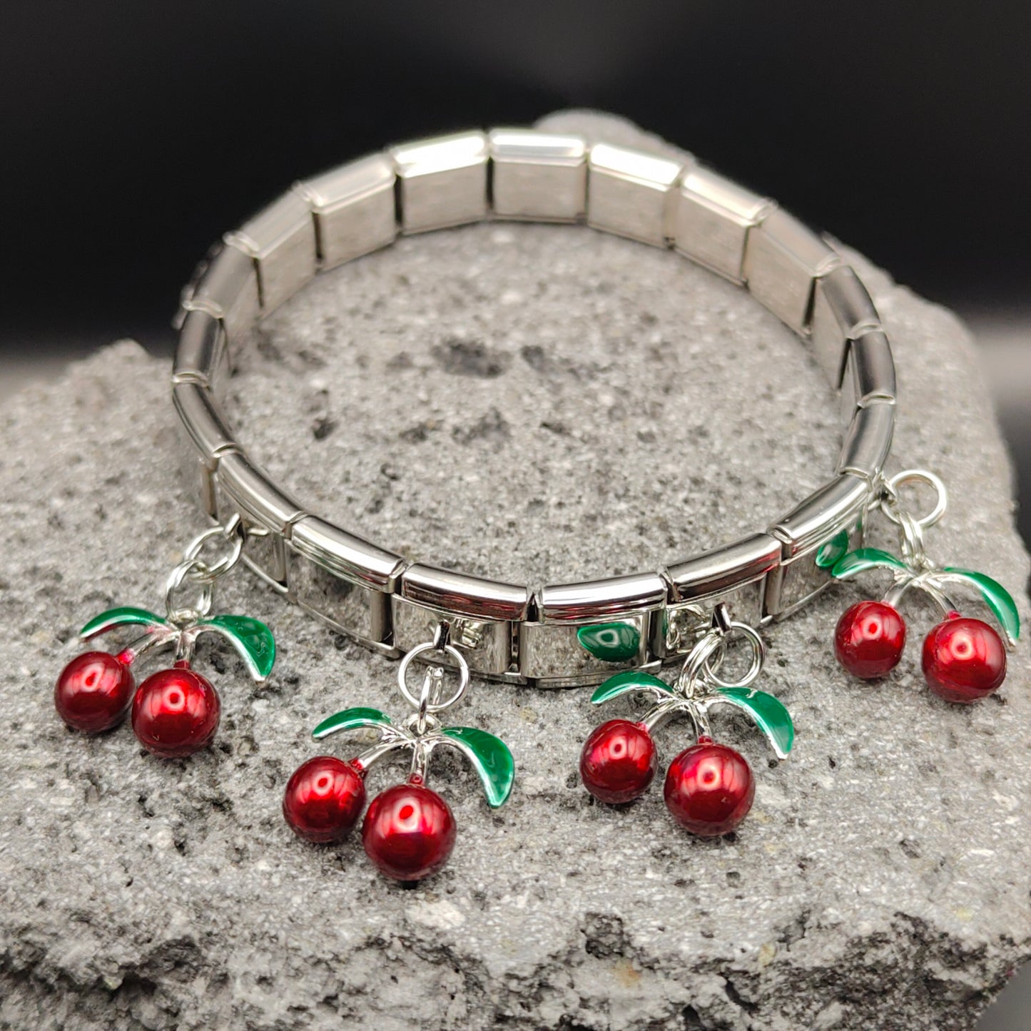Pulsera de Acero Inoxidable 304, Estilo Italiano, Boutique, Dijes Colgantes, Cerezas, Frutal, Unisexo, Tendencia, Moda