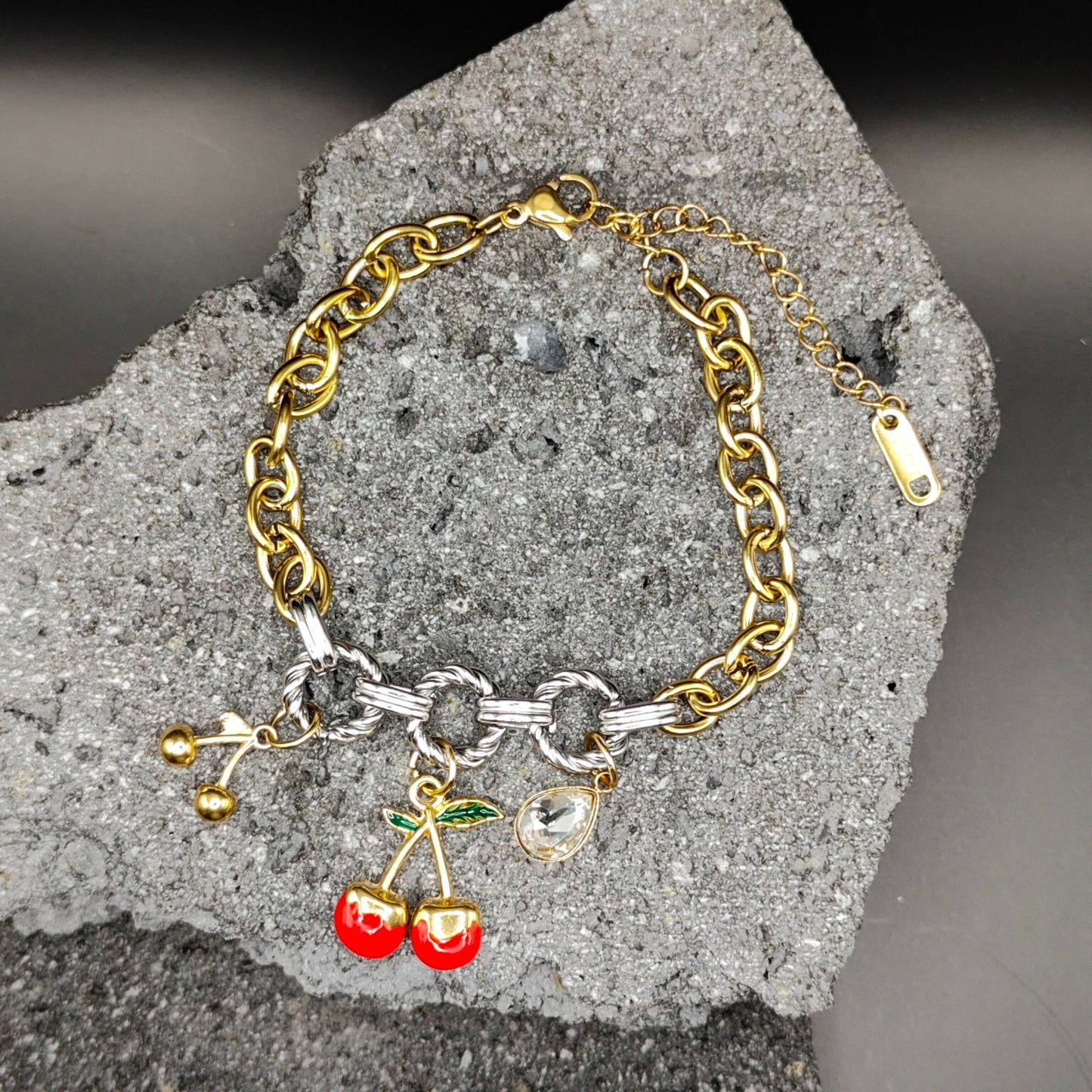 Pulsera de Acero Inoxidable 304, Color Dorado, Plateado, Estilo Elegante, Boutique, Tendencia, Dijes, Titanio, Piedra Artificial, Frutas, Unisexo, Moda, Dos Tonos