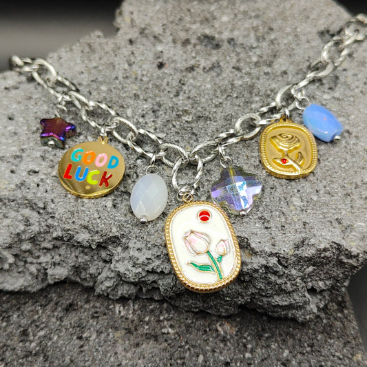 Pulsera de Acero Inoxidable 304, Color Plateado, Dorado, Estilo Elegante, Boutique, Tendencia, Dijes con Diseño Floral, Buena Suerte, Piedra Artificial, Unisexo, Moda, Dos Tonos
